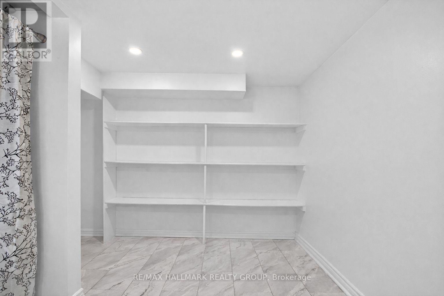 2401 Magnus Avenue, Ottawa, Ontario  K1G 1J7 - Photo 36 - X12884274