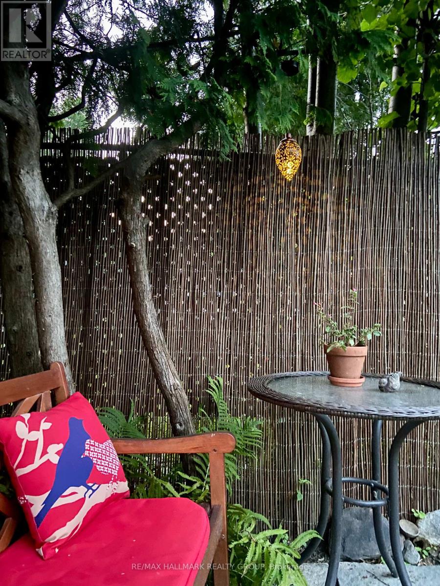 2401 Magnus Avenue, Ottawa, Ontario  K1G 1J7 - Photo 42 - X12884274