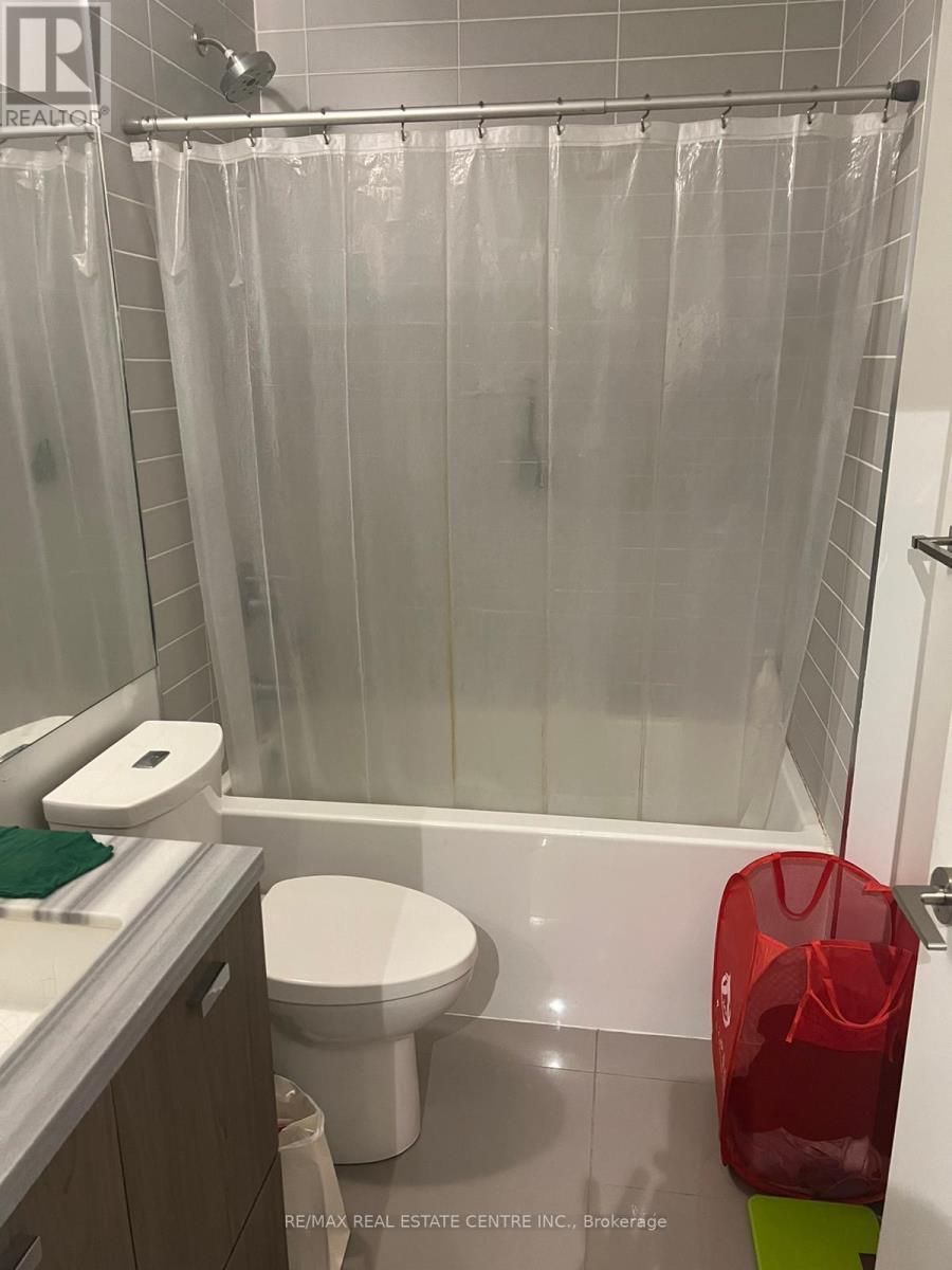 2303 - 290 Adelaide Street W, Toronto, Ontario  M5V 1P6 - Photo 4 - C12884248