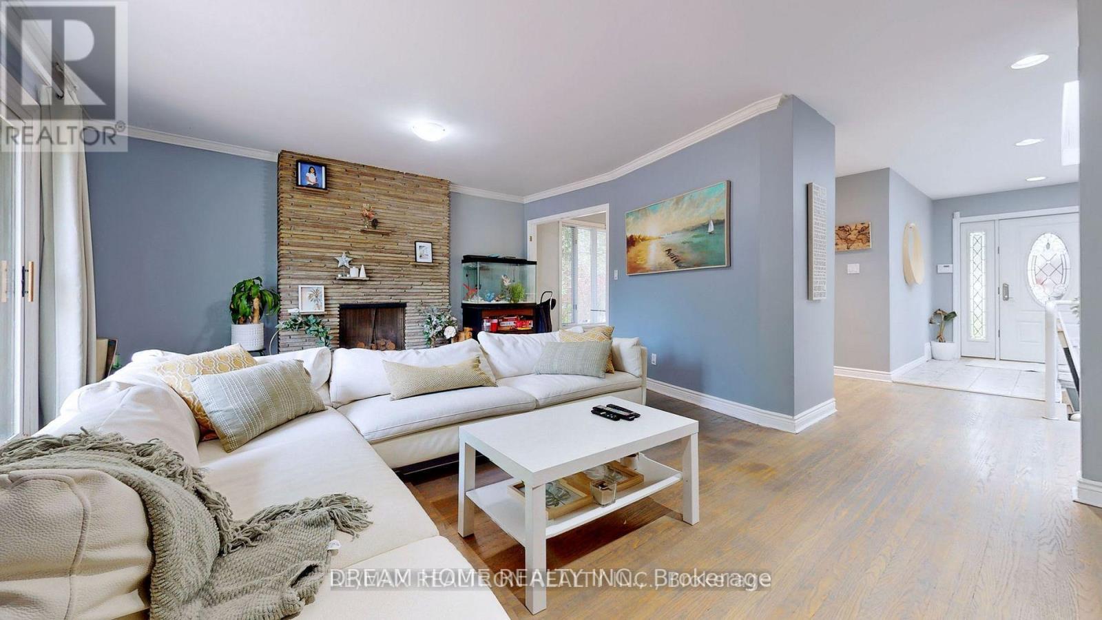 24 Morewood Crescent, Toronto, Ontario M2K 1L7 - Photo 10 - C12884252