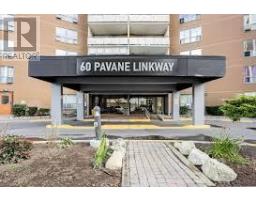 609 - 60 PAVANE LINK WAY, Toronto, Ontario