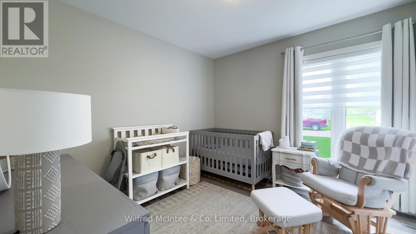 270 Albert Street, Huron East, Ontario  N0G 1H0 - Photo 12 - X12884240