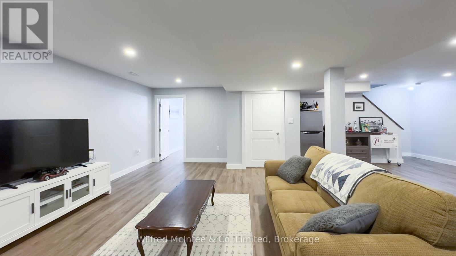 270 Albert Street, Huron East, Ontario  N0G 1H0 - Photo 19 - X12884240