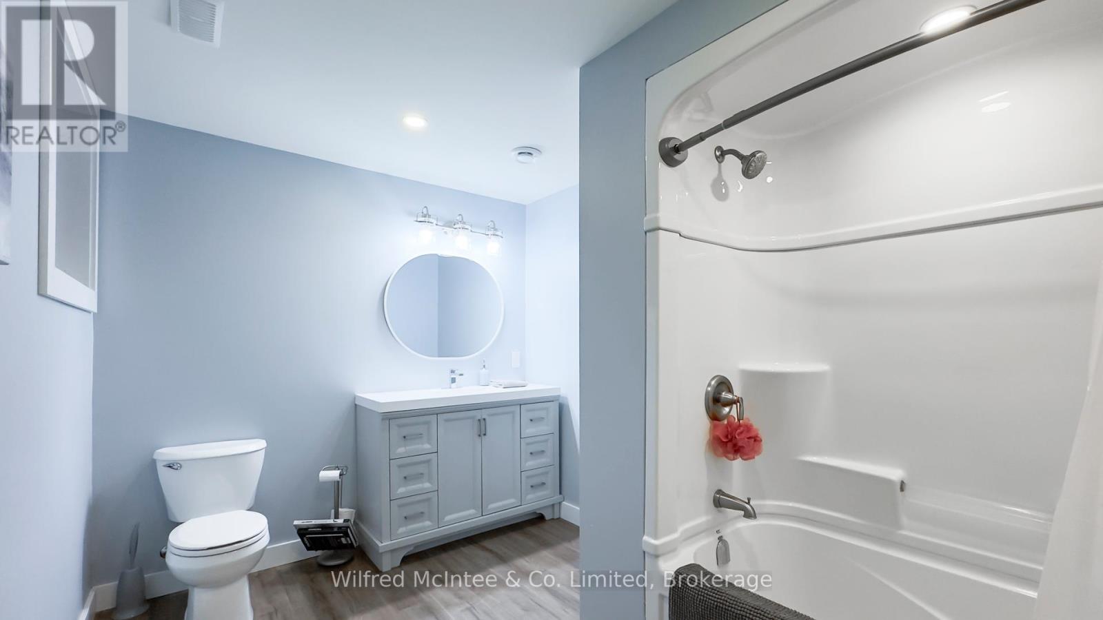 270 Albert Street, Huron East, Ontario  N0G 1H0 - Photo 23 - X12884240