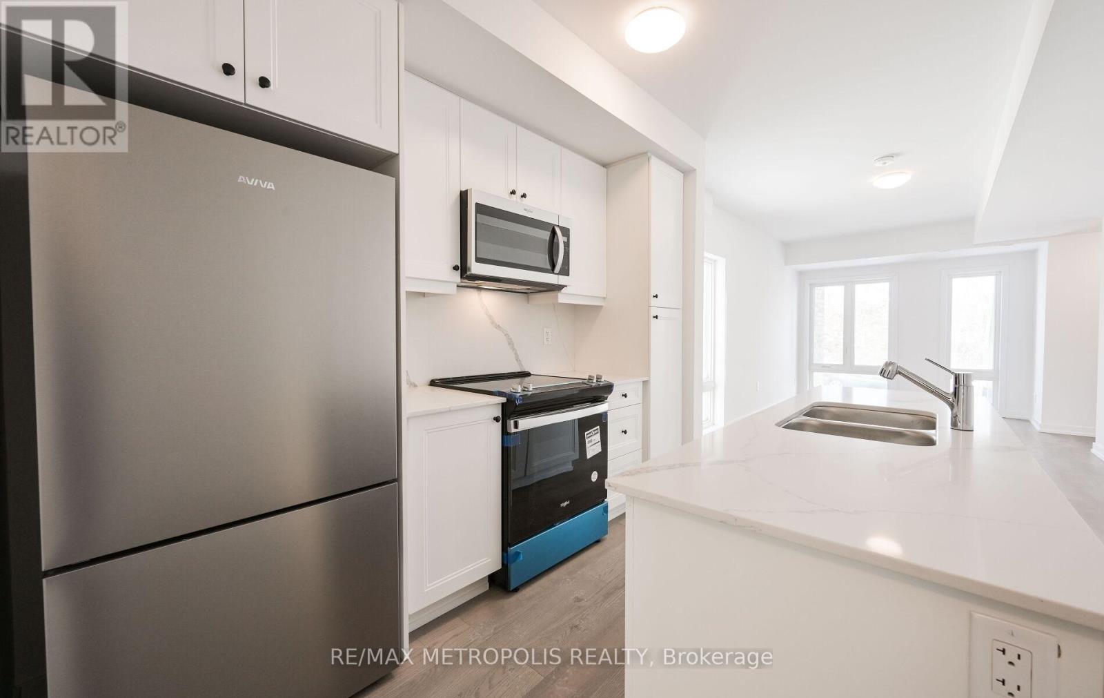 113 - 51 Jefferson Side Road, Richmond Hill, Ontario  L4E 1M1 - Photo 15 - N12884246