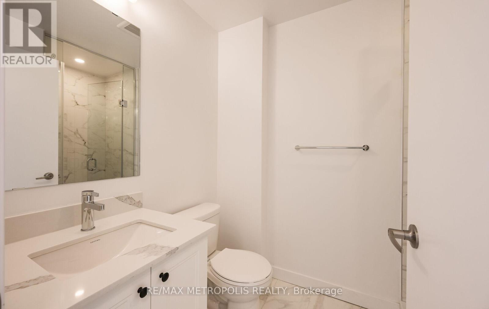 113 - 51 Jefferson Side Road, Richmond Hill, Ontario  L4E 1M1 - Photo 17 - N12884246