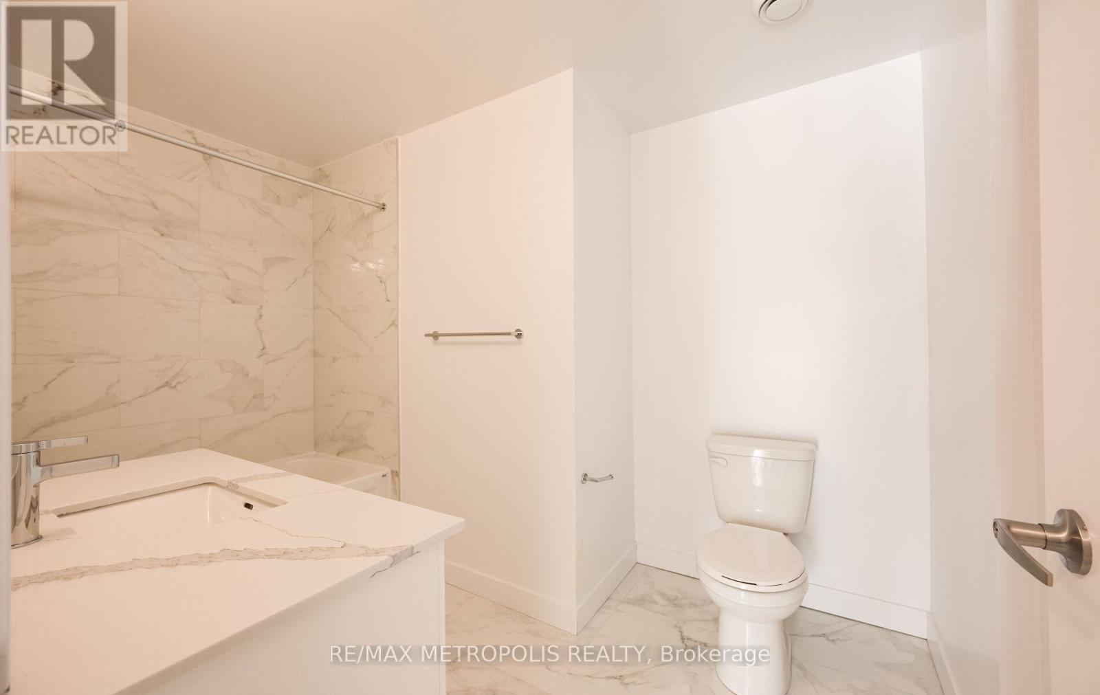 113 - 51 Jefferson Side Road, Richmond Hill, Ontario  L4E 1M1 - Photo 26 - N12884246