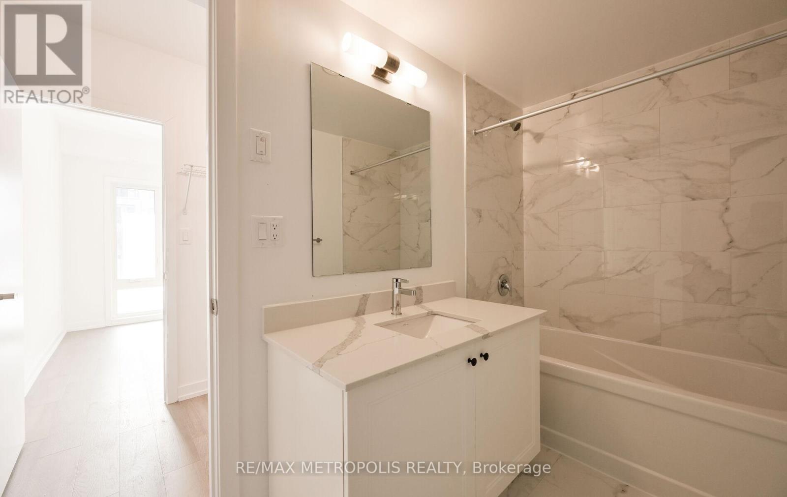 113 - 51 Jefferson Side Road, Richmond Hill, Ontario  L4E 1M1 - Photo 27 - N12884246