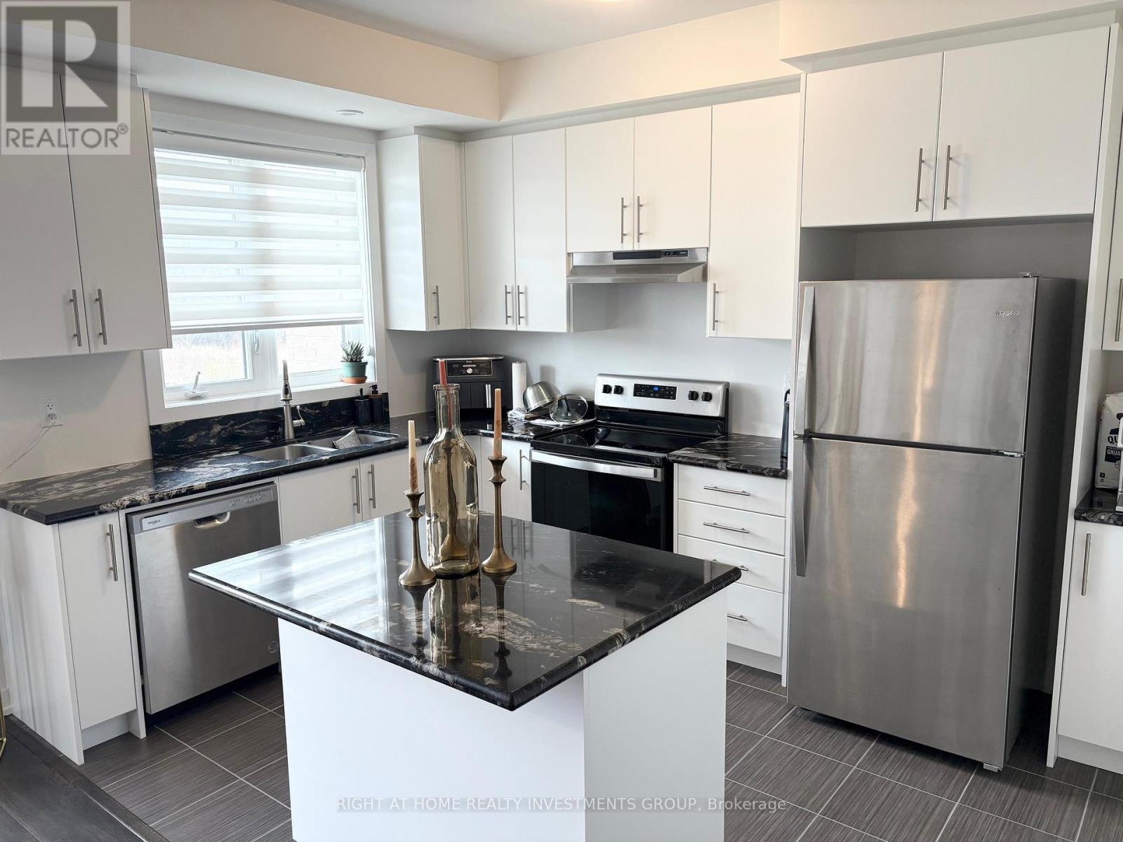 77 Riley Reed Lane, Richmond Hill, Ontario  L4S 0M3 - Photo 6 - N12884280