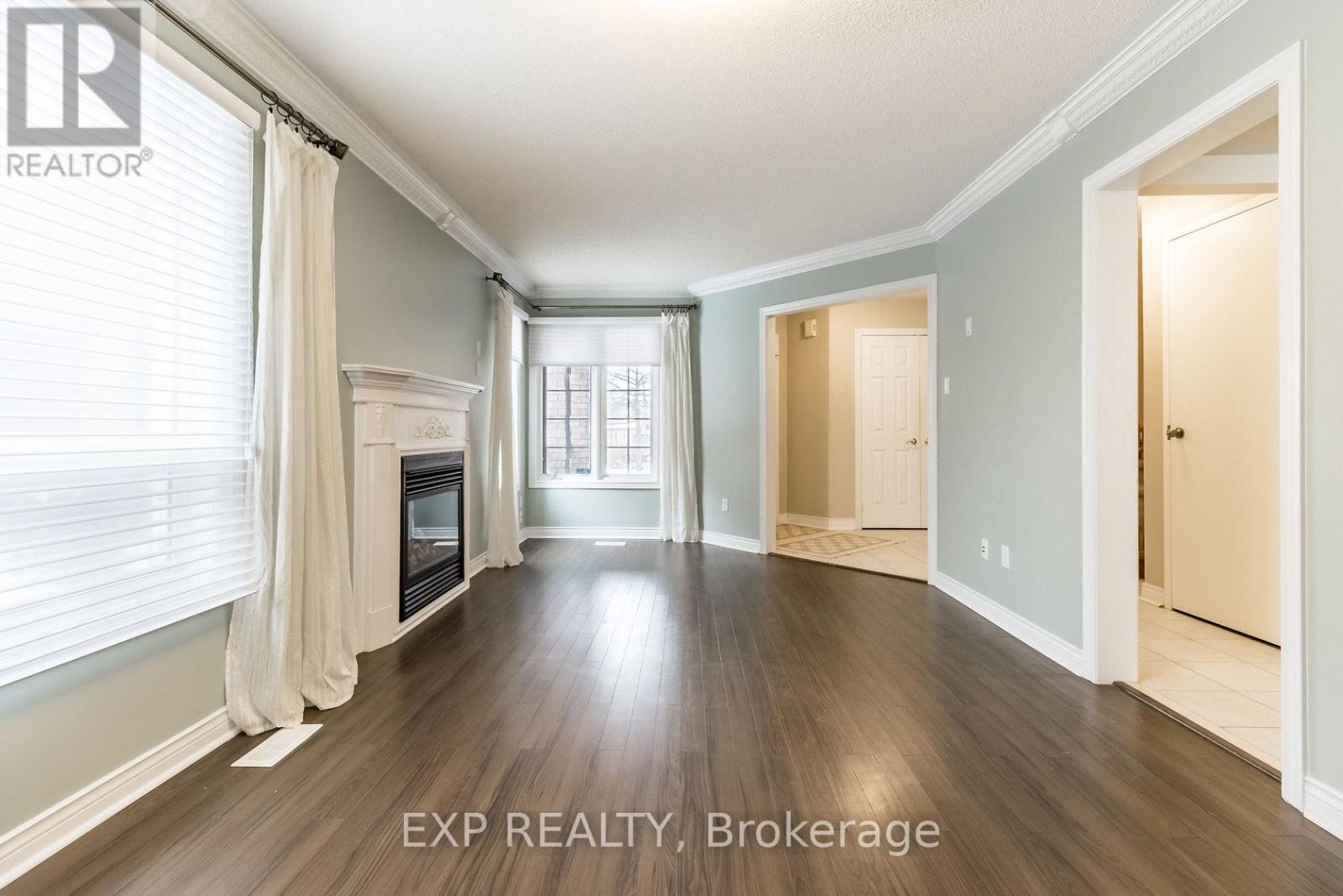 32 Pavin Crescent, Caledon, Ontario  L7E 1W9 - Photo 4 - W12884250