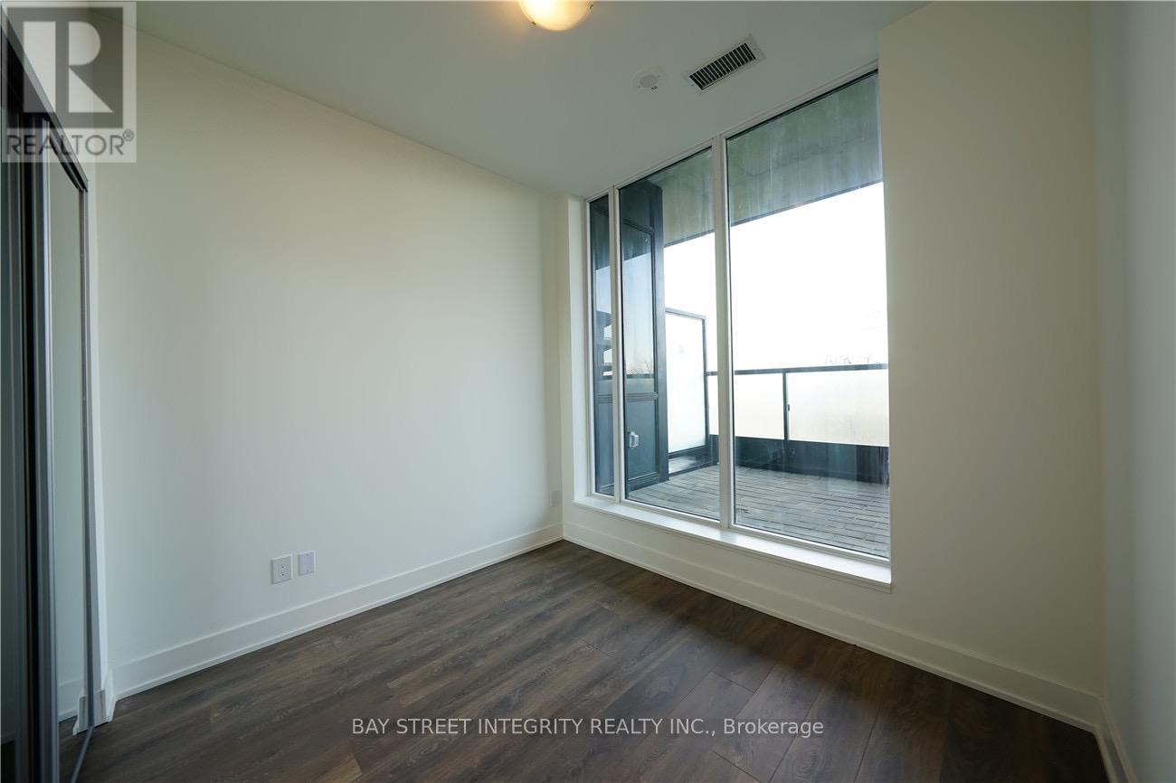 225 - 2485 Taunton Road, Oakville, Ontario  L6H 3R8 - Photo 5 - W12884260