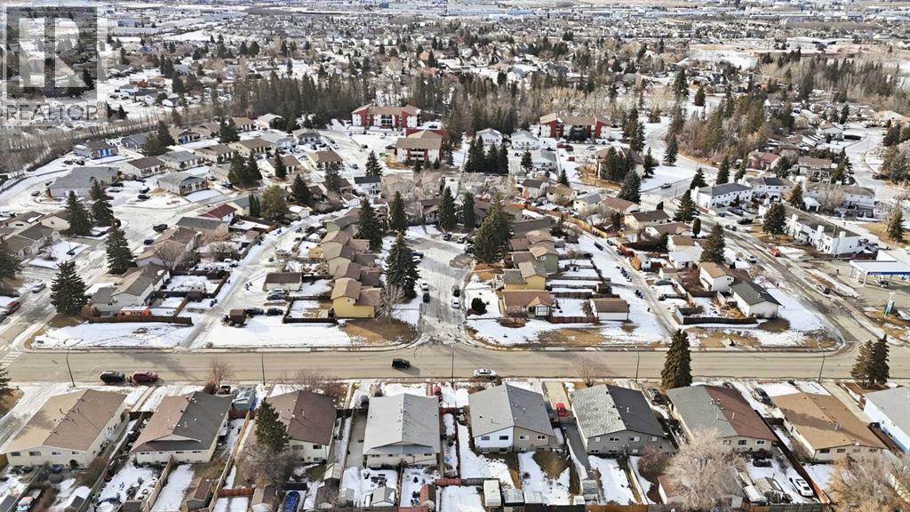 15 Gibson Close, Red Deer, Alberta  T4P 2Z3 - Photo 8 - A2293505