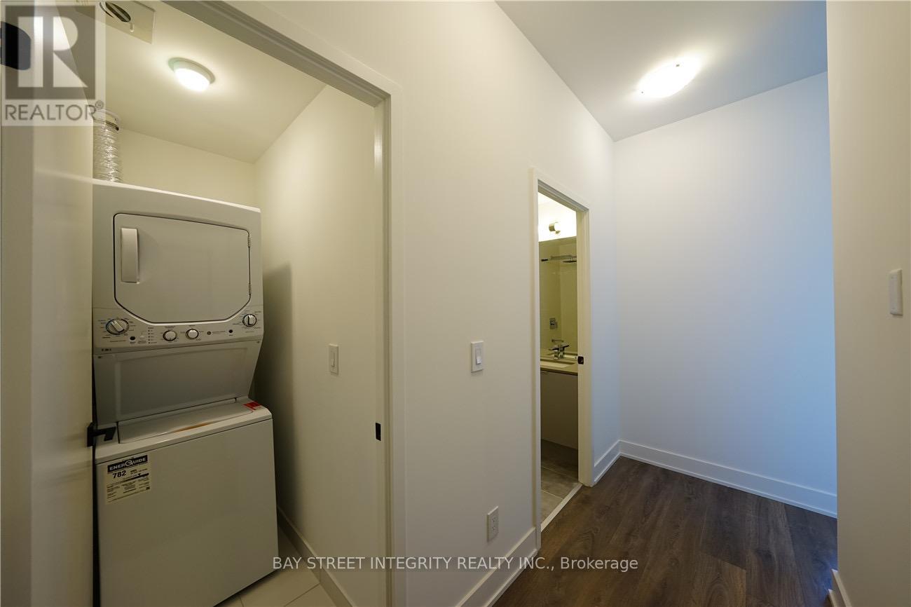 225 - 2485 Taunton Road, Oakville, Ontario  L6H 3R8 - Photo 8 - W12884260