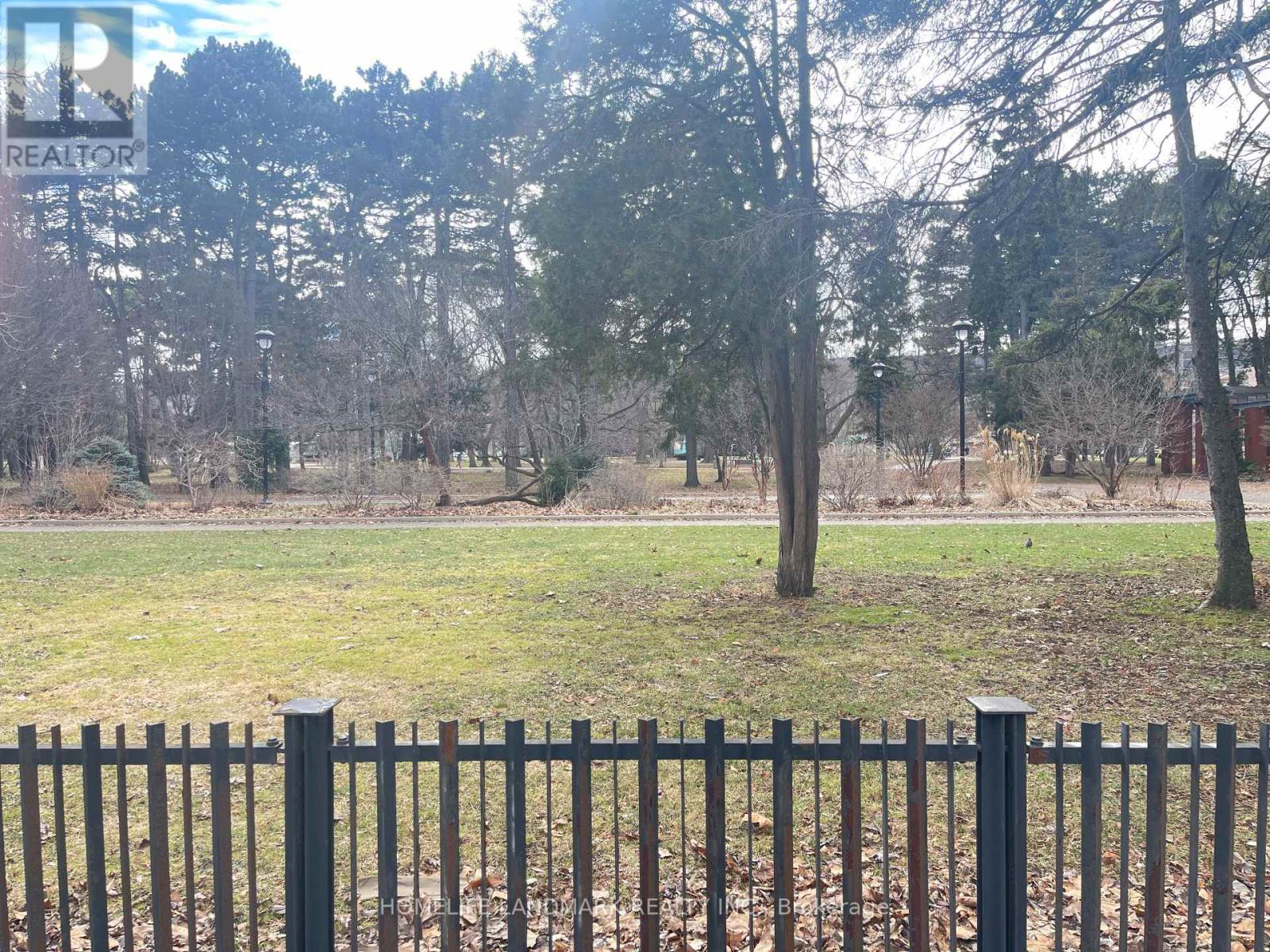 1 - 987 Main Street E, Hamilton, Ontario  L8M 1N3 - Photo 31 - X12883138