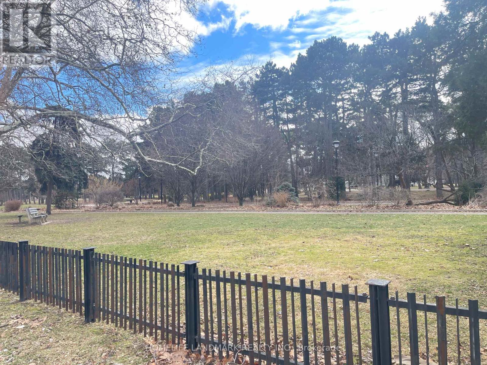 1 - 987 Main Street E, Hamilton, Ontario  L8M 1N3 - Photo 32 - X12883138