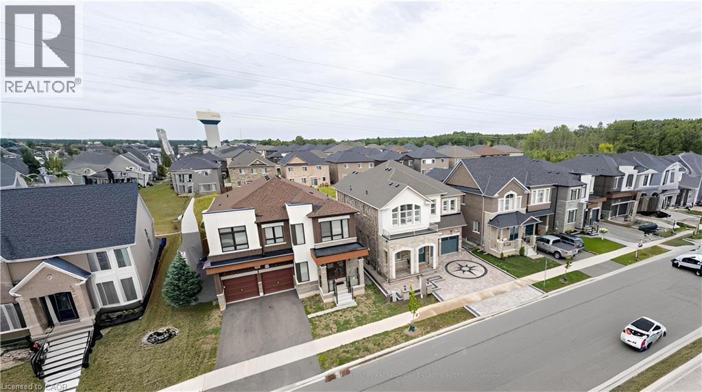 211 GRANITE RIDGE Trail, Hamilton, Ontario