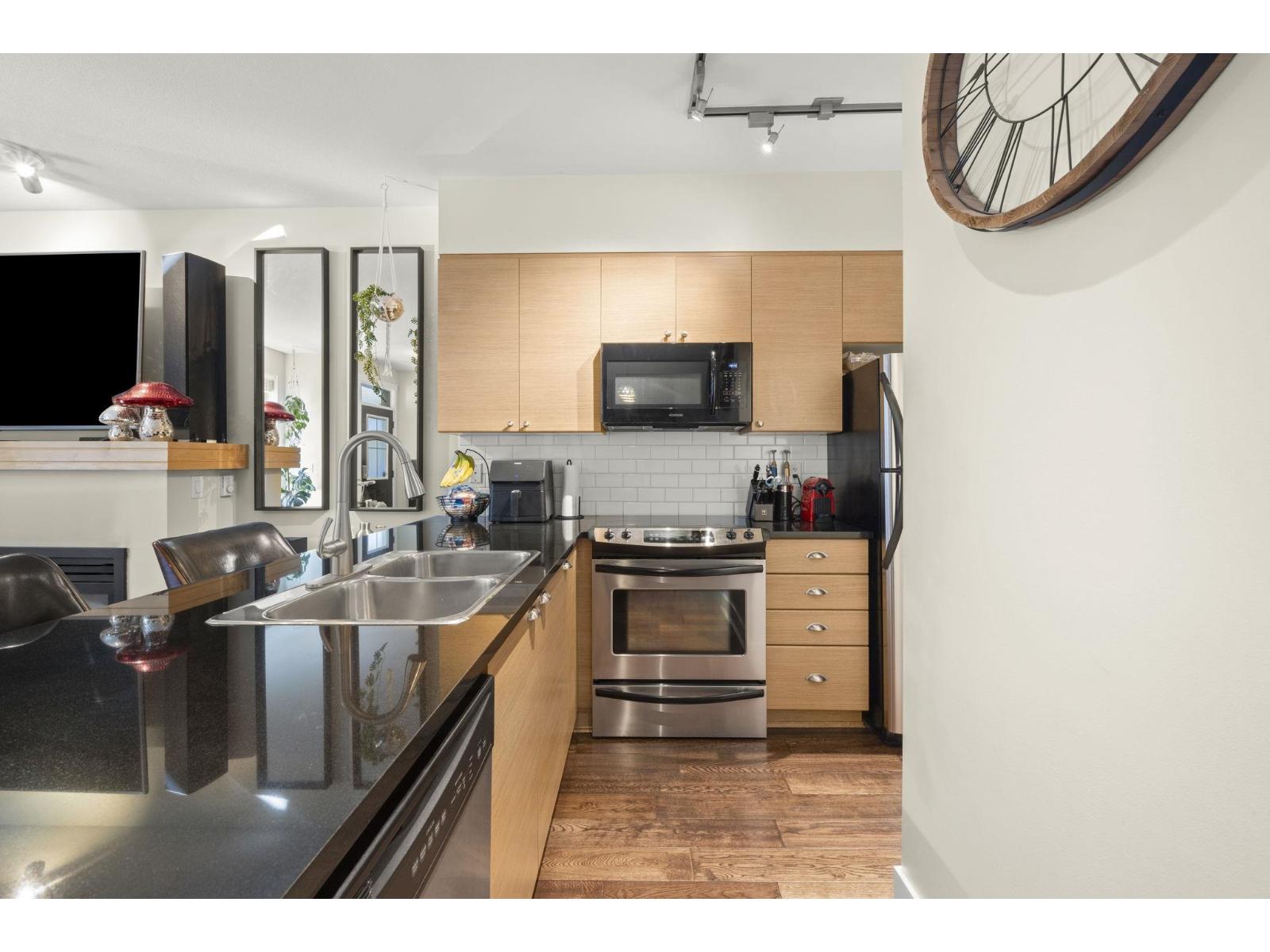 47 19478 65th Avenue, Surrey, British Columbia  V4N 5X5 - Photo 4 - R3090623