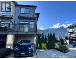 38015 FAIRWATER PLACE, Squamish, British Columbia