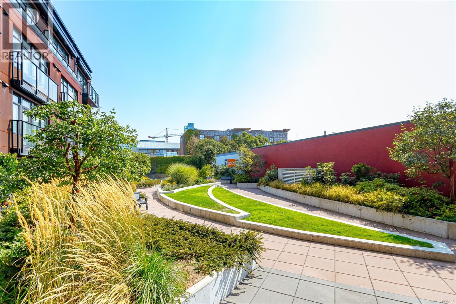 321 515 Chatham St, Victoria, British Columbia  V8T 0C8 - Photo 18 - 1028906