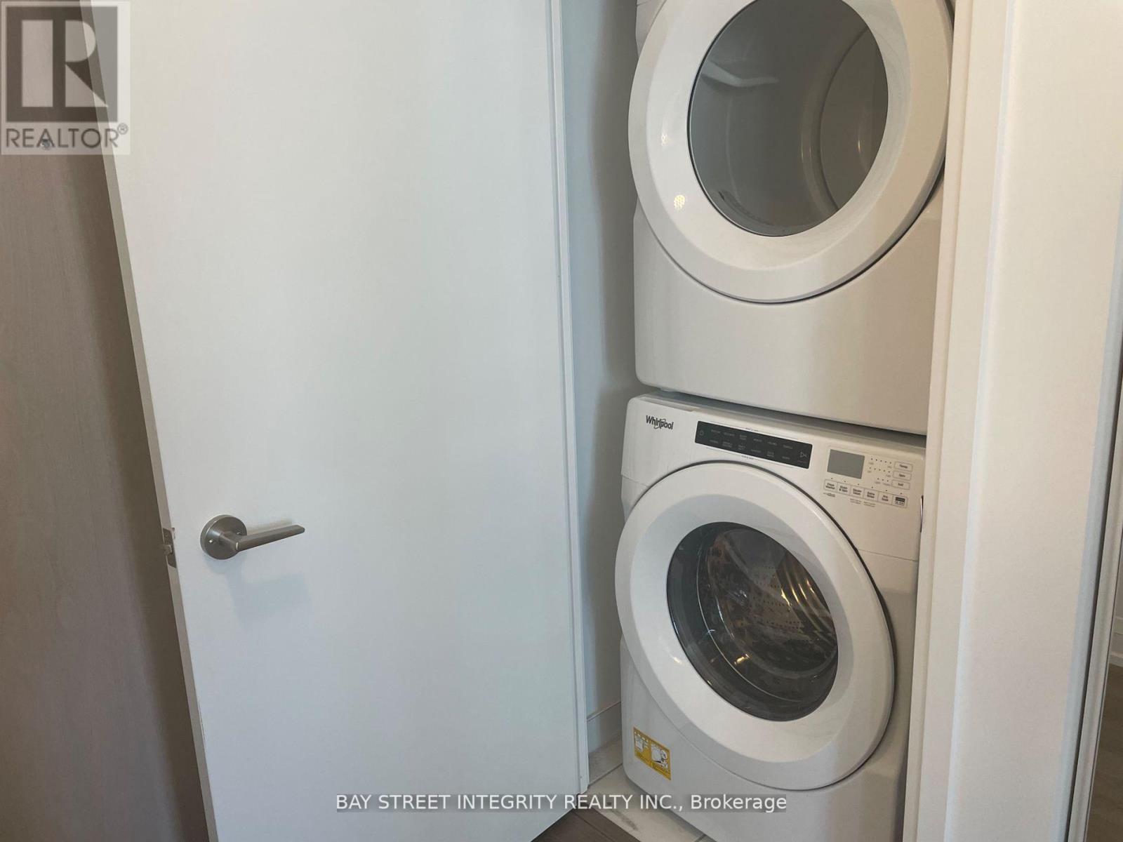 2205 - 77 Mutual Street, Toronto, Ontario  M5B 0B9 - Photo 4 - C12884296