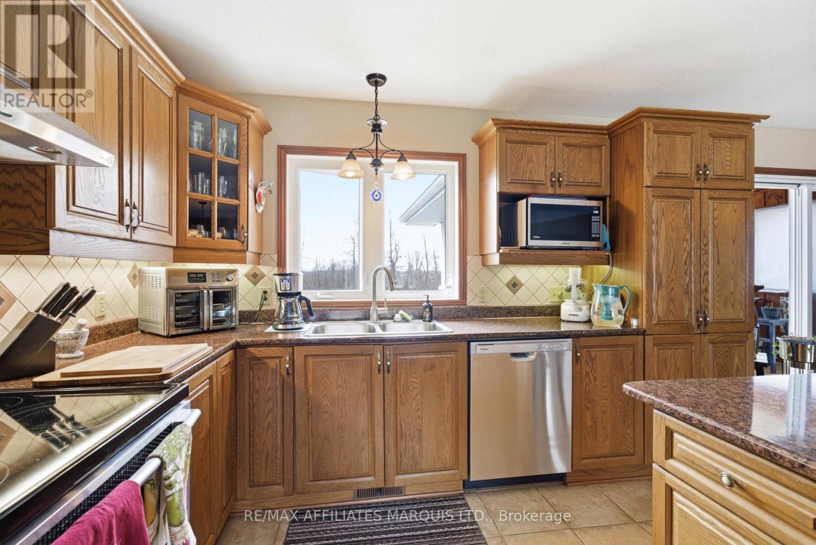 16610 County Rd 36 Road, South Stormont, Ontario  K0C 1P0 - Photo 13 - X12884286