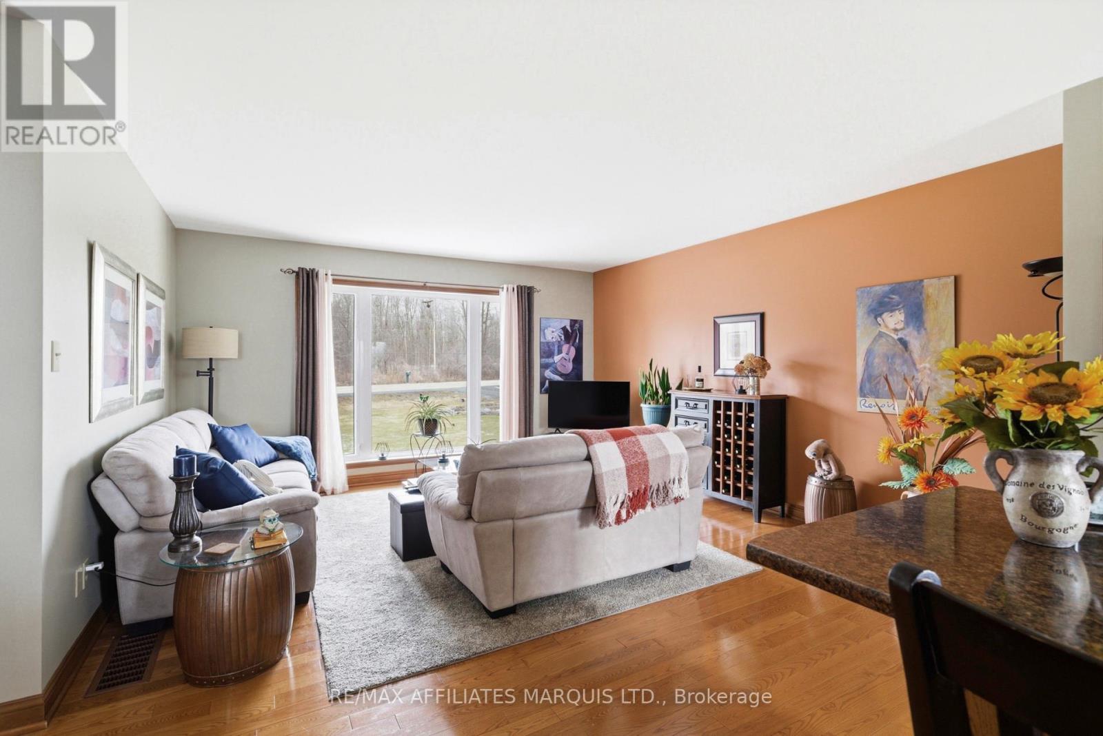 16610 County Rd 36 Road, South Stormont, Ontario  K0C 1P0 - Photo 18 - X12884286