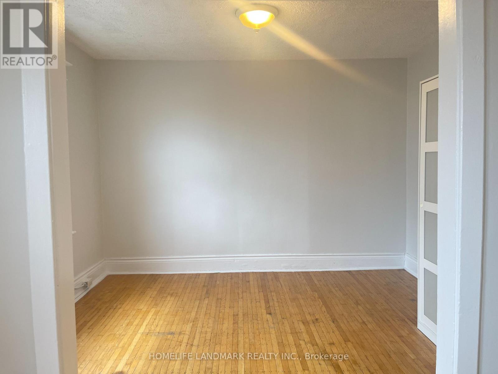 3 - 985 Main Street E, Hamilton, Ontario  L8M 1N3 - Photo 17 - X12884290