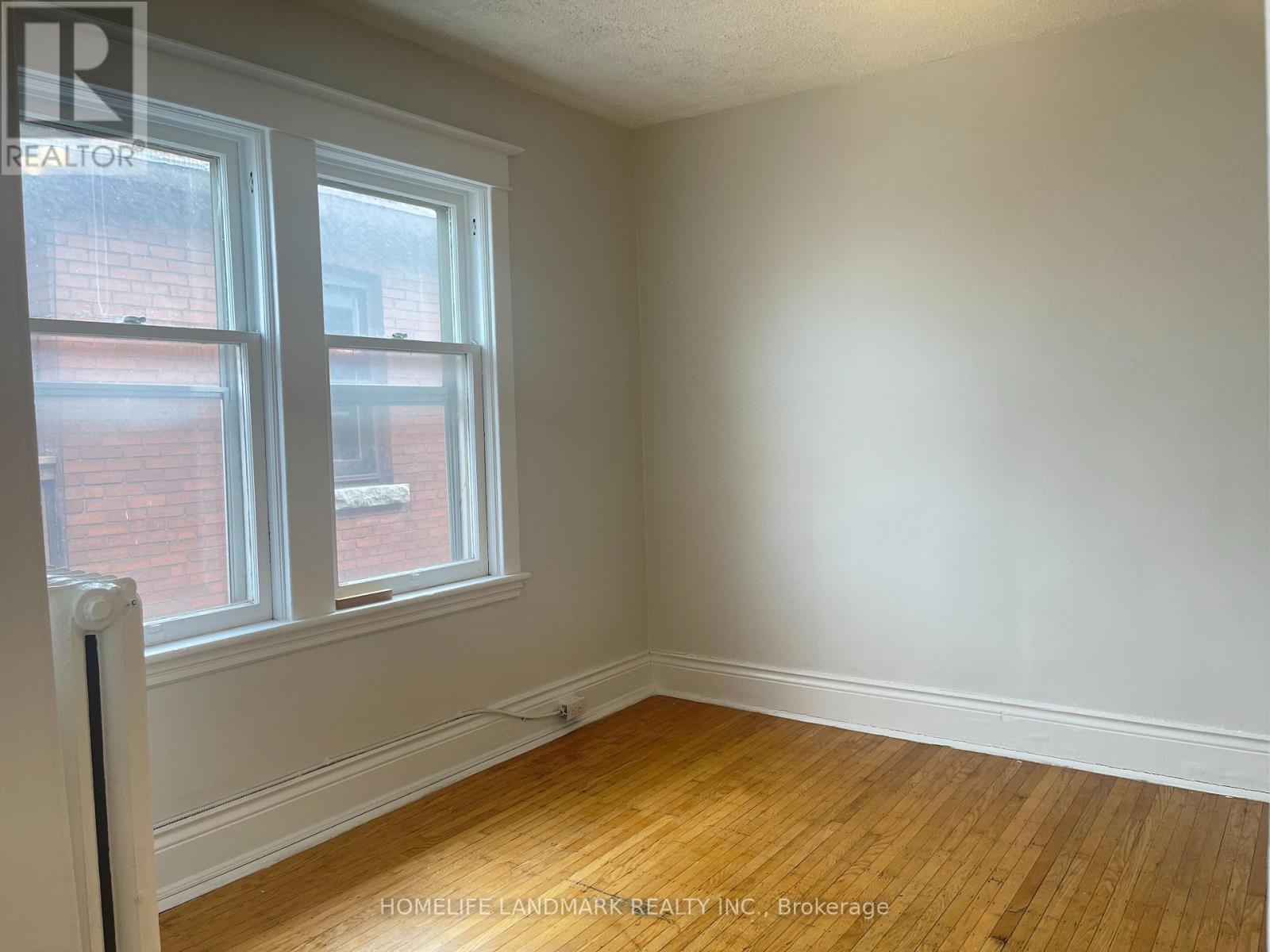 3 - 985 Main Street E, Hamilton, Ontario  L8M 1N3 - Photo 20 - X12884290