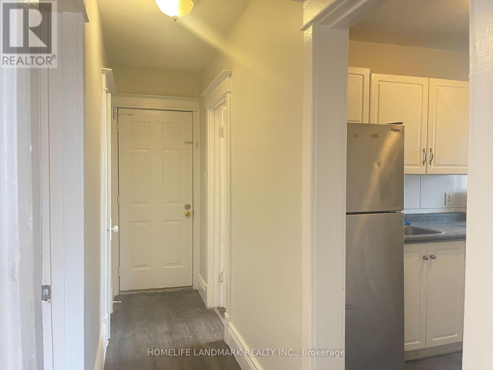 3 - 985 Main Street E, Hamilton, Ontario  L8M 1N3 - Photo 3 - X12884290