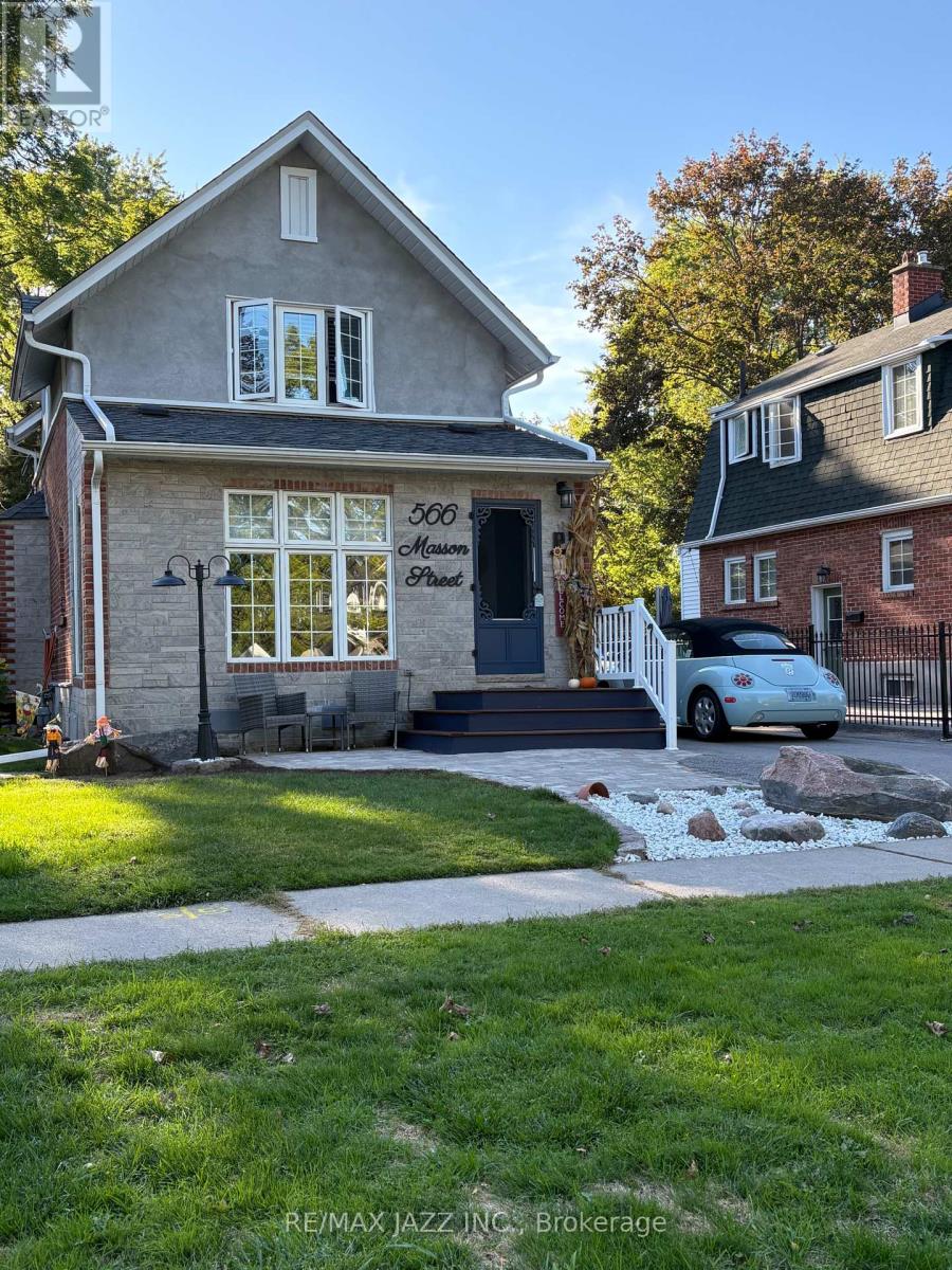 566 MASSON STREET, Oshawa, Ontario