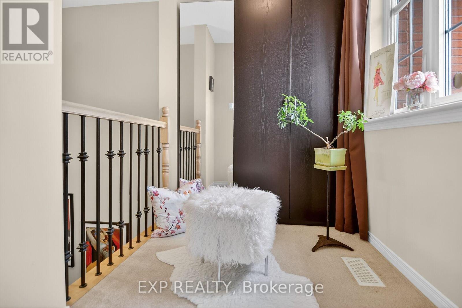 304 Goldridge Drive, Ottawa, Ontario  K2T 1L1 - Photo 31 - X12874134