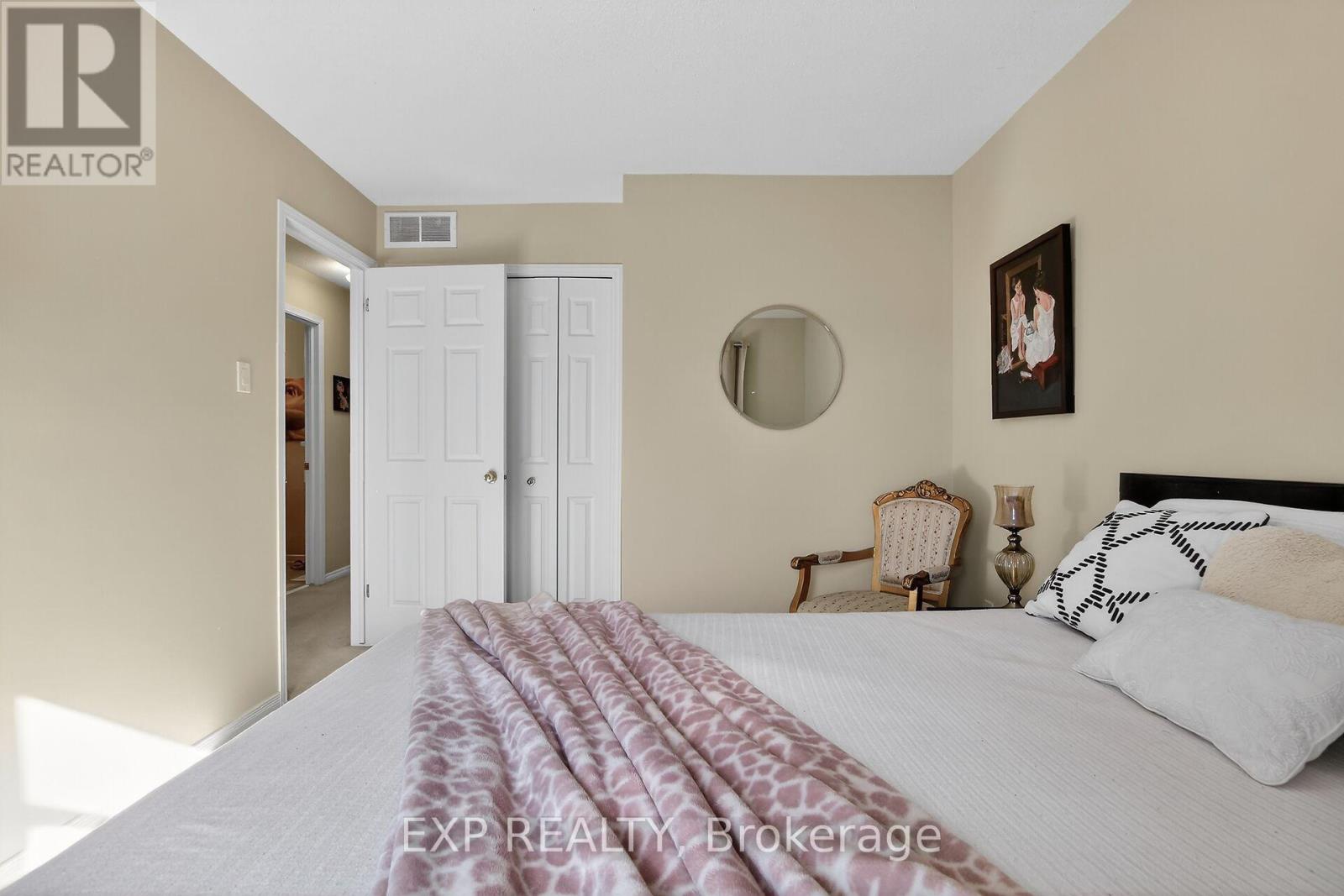 304 Goldridge Drive, Ottawa, Ontario  K2T 1L1 - Photo 35 - X12874134