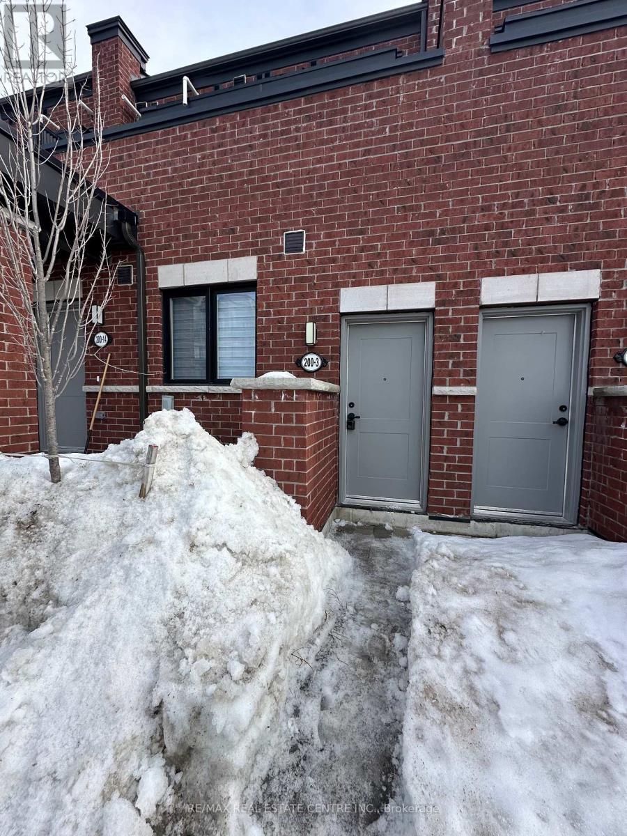 3 - 200 Dissette Street, Bradford West Gwillimbury, Ontario  L3Z 3G8 - Photo 11 - N12833010