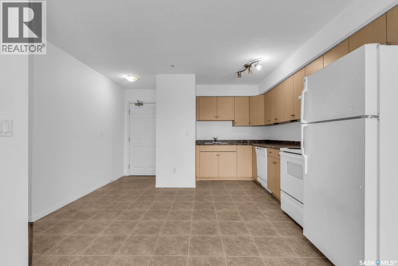 103 303 Lowe Road, Saskatoon, Saskatchewan  S7S 1P2 - Photo 6 - SK030468