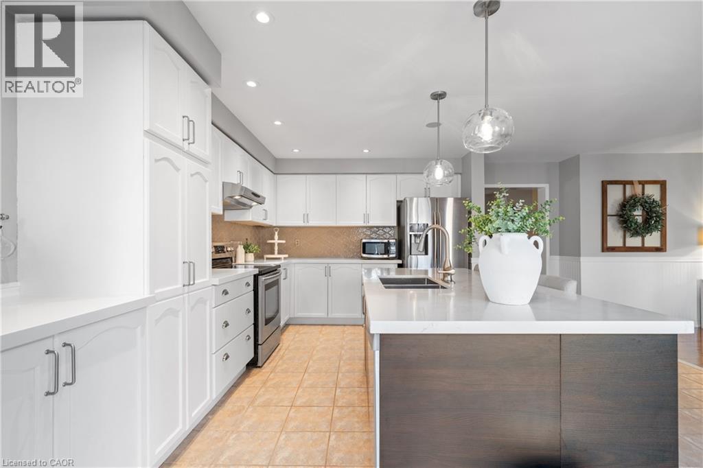 5417 Blue Spruce Avenue, Burlington, Ontario  L7L 7C5 - Photo 11 - 40810491