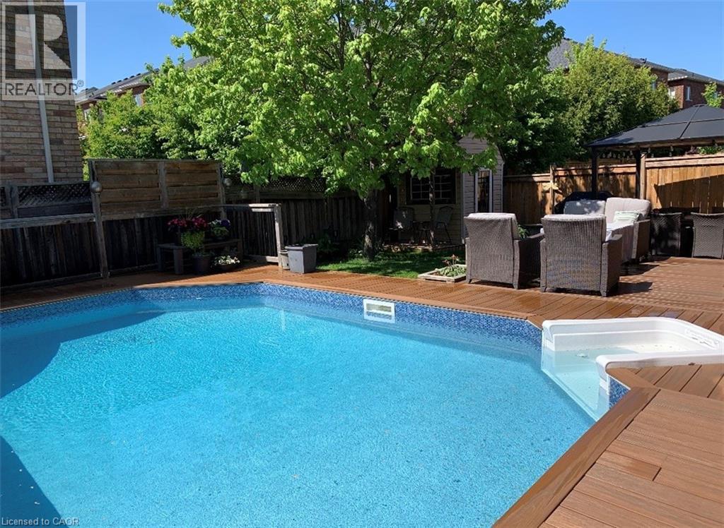 5417 Blue Spruce Avenue, Burlington, Ontario  L7L 7C5 - Photo 44 - 40810491