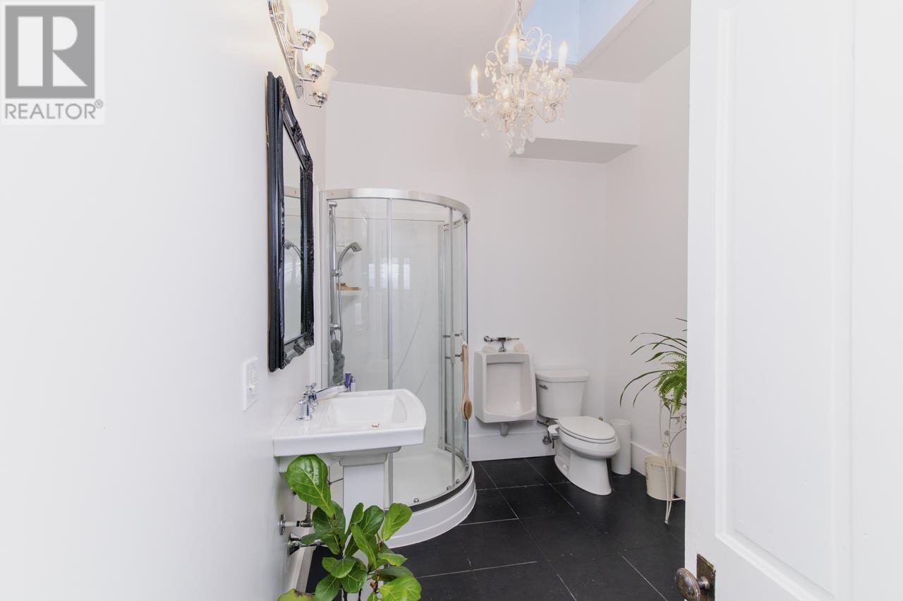 150 Main Street South, Kenora, Ontario  P9N 1S9 - Photo 29 - TB2600435