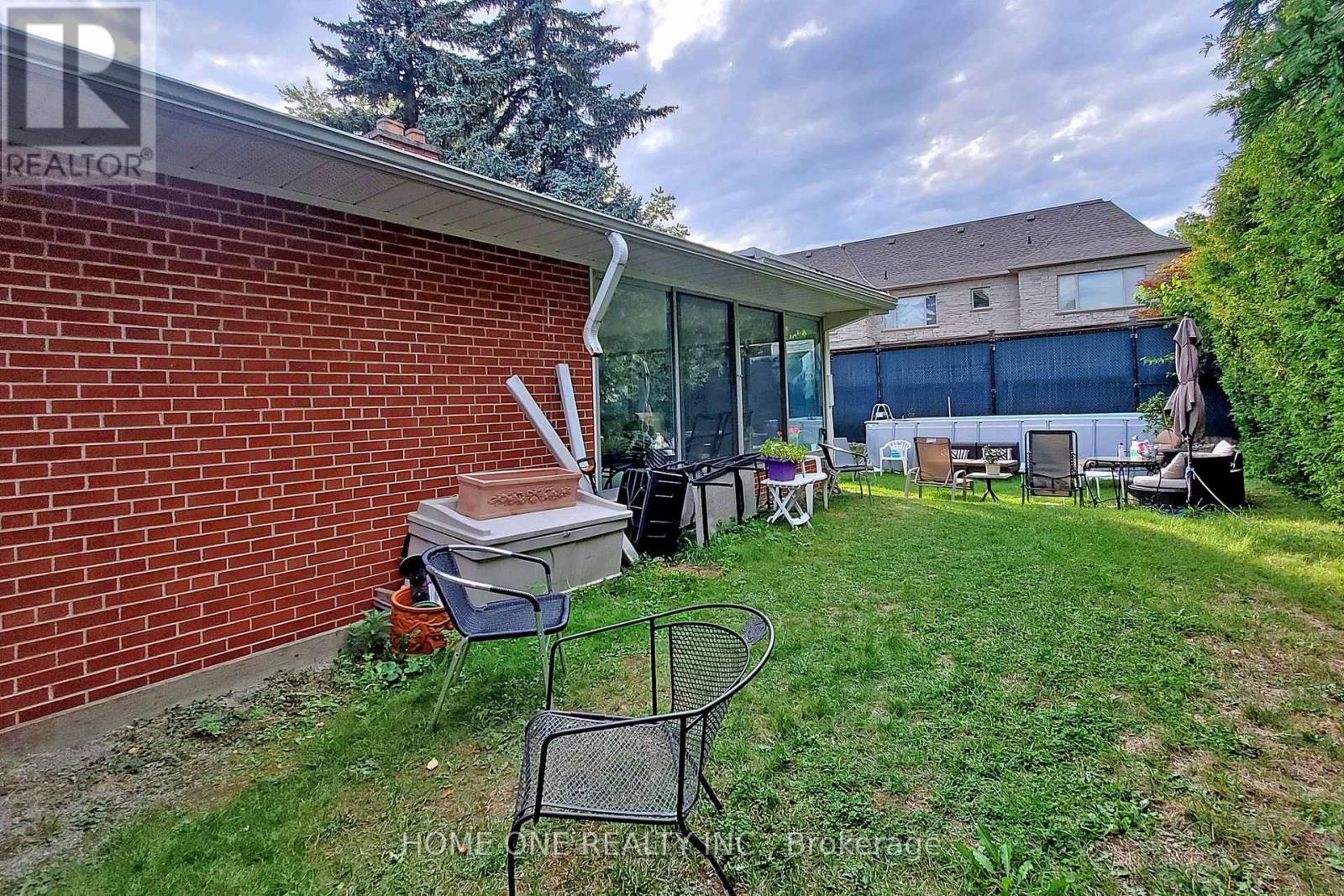 26 Harrison Road, Toronto, Ontario  M2L 1V4 - Photo 44 - C12884300