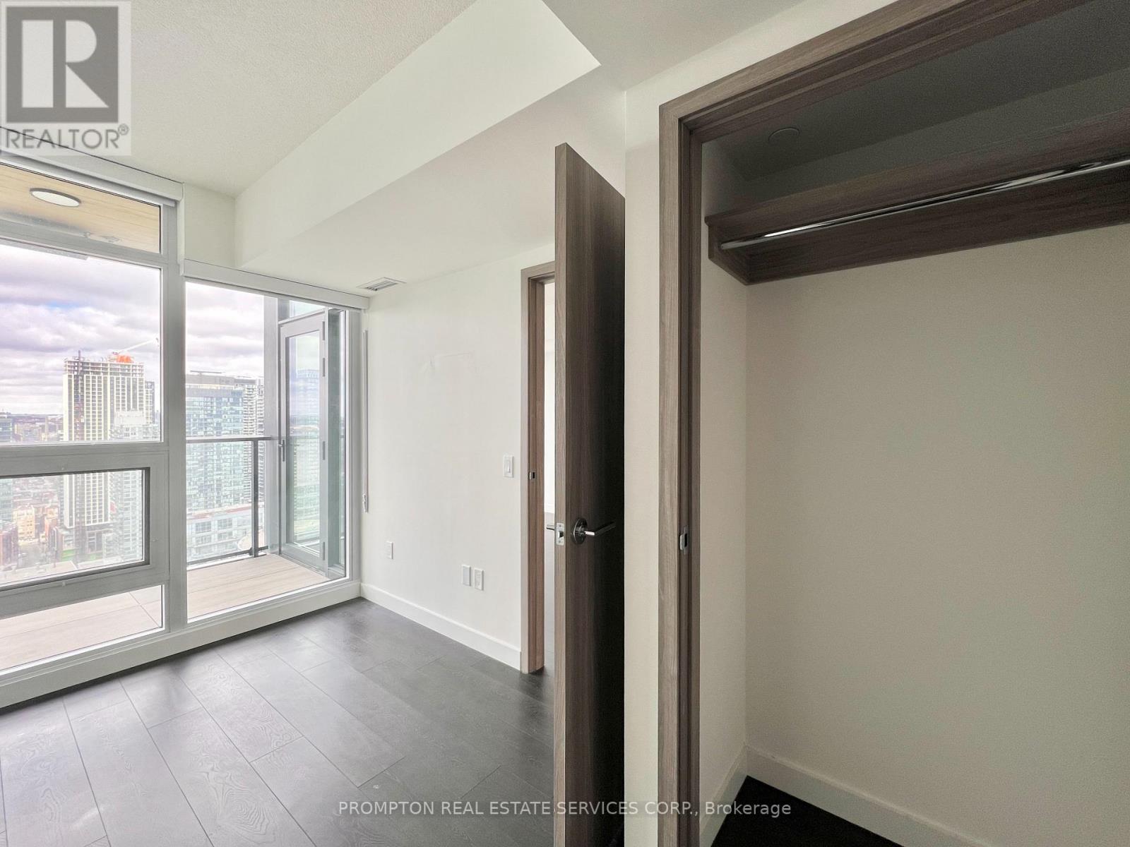 4501 - 1 Concord Cityplace Way, Toronto, Ontario  M5V 0X3 - Photo 23 - C12884312