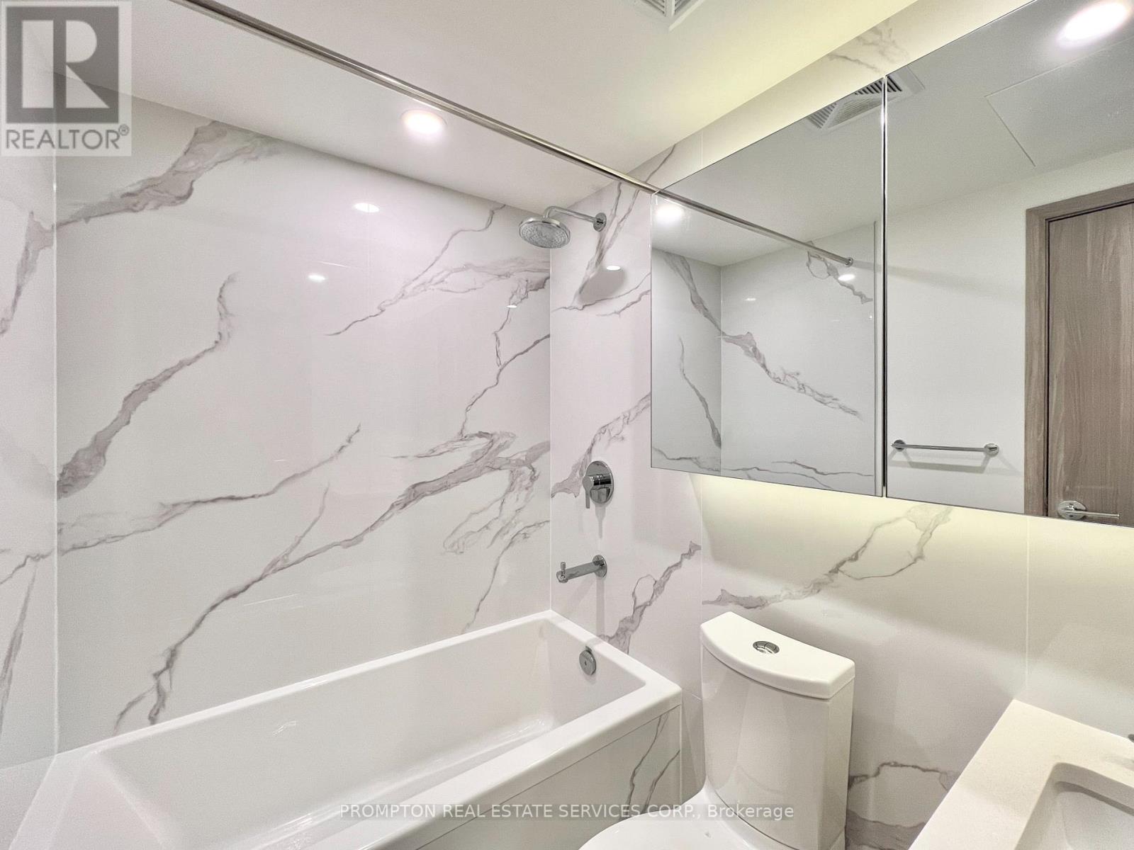 4501 - 1 Concord Cityplace Way, Toronto, Ontario  M5V 0X3 - Photo 28 - C12884312