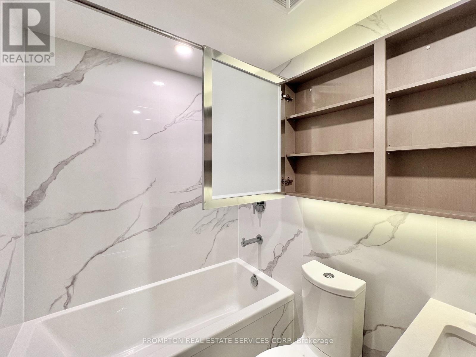 4501 - 1 Concord Cityplace Way, Toronto, Ontario  M5V 0X3 - Photo 29 - C12884312