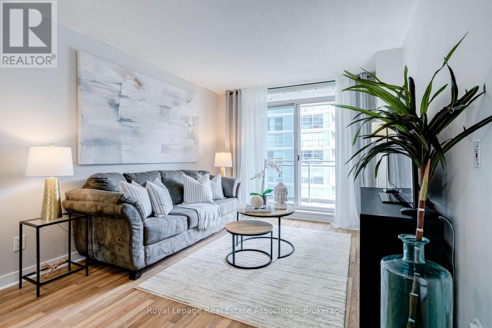 1002 - 50 Lynn Williams Street, Toronto, Ontario  M6K 3R9 - Photo 11 - C12884332