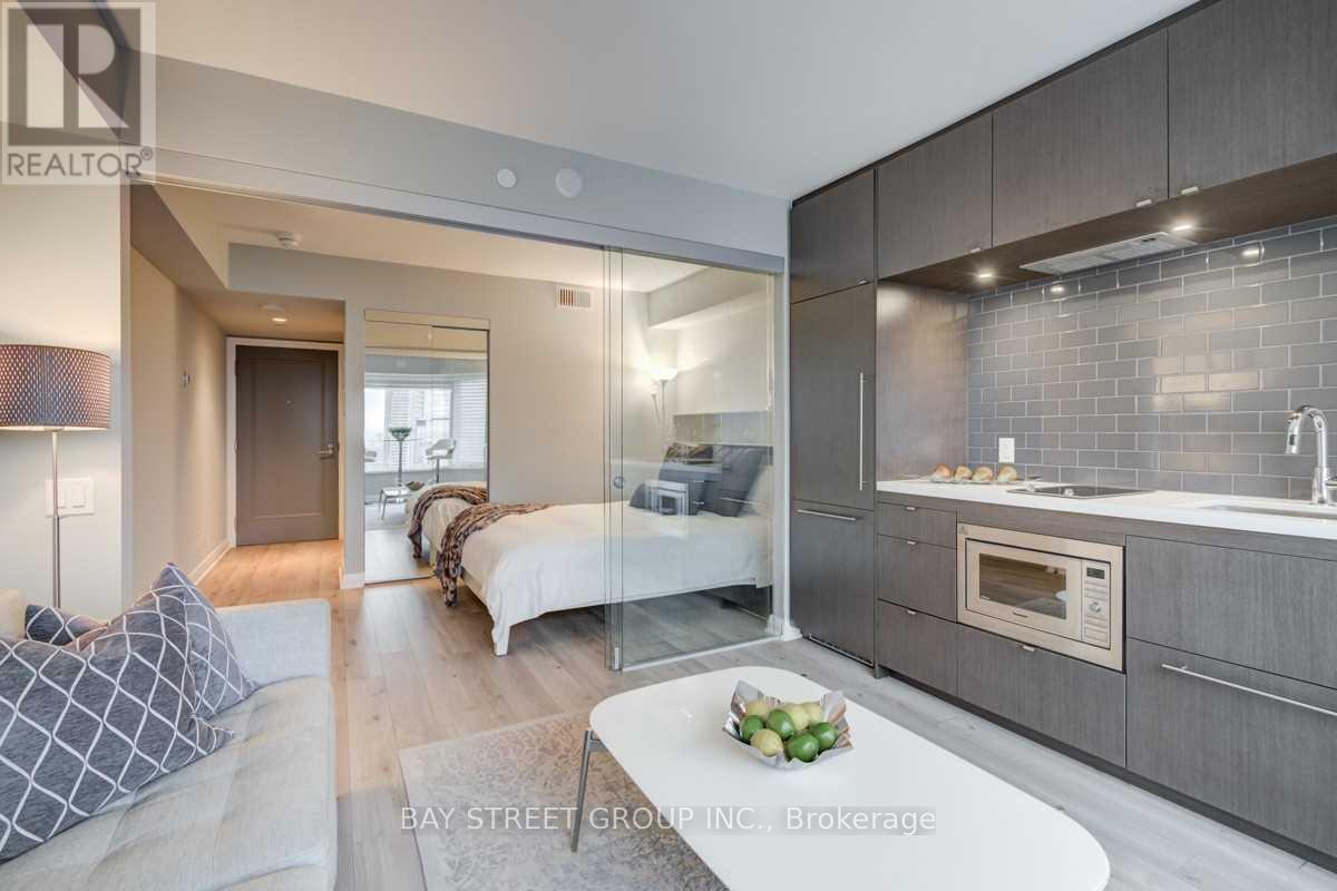 1905 - 155 Yorkville Avenue, Toronto, Ontario  M5R 1C4 - Photo 10 - C12884334