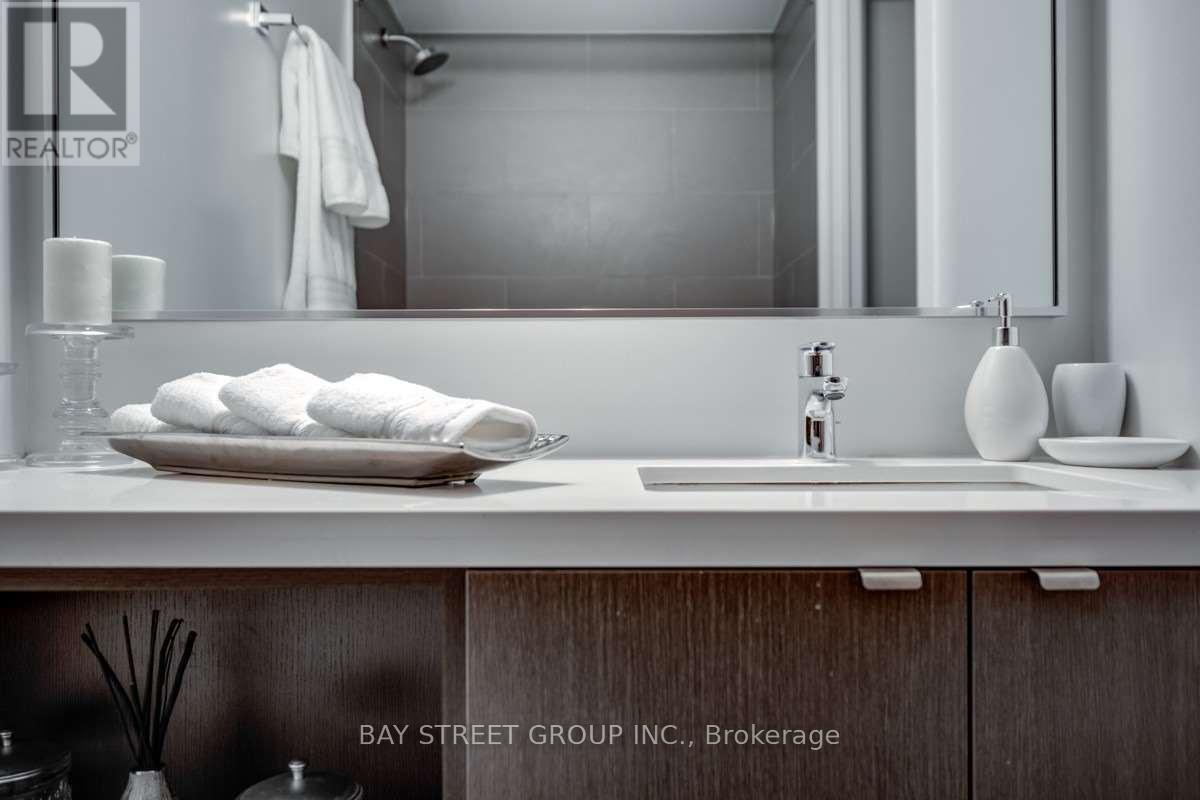 1905 - 155 Yorkville Avenue, Toronto, Ontario  M5R 1C4 - Photo 15 - C12884334