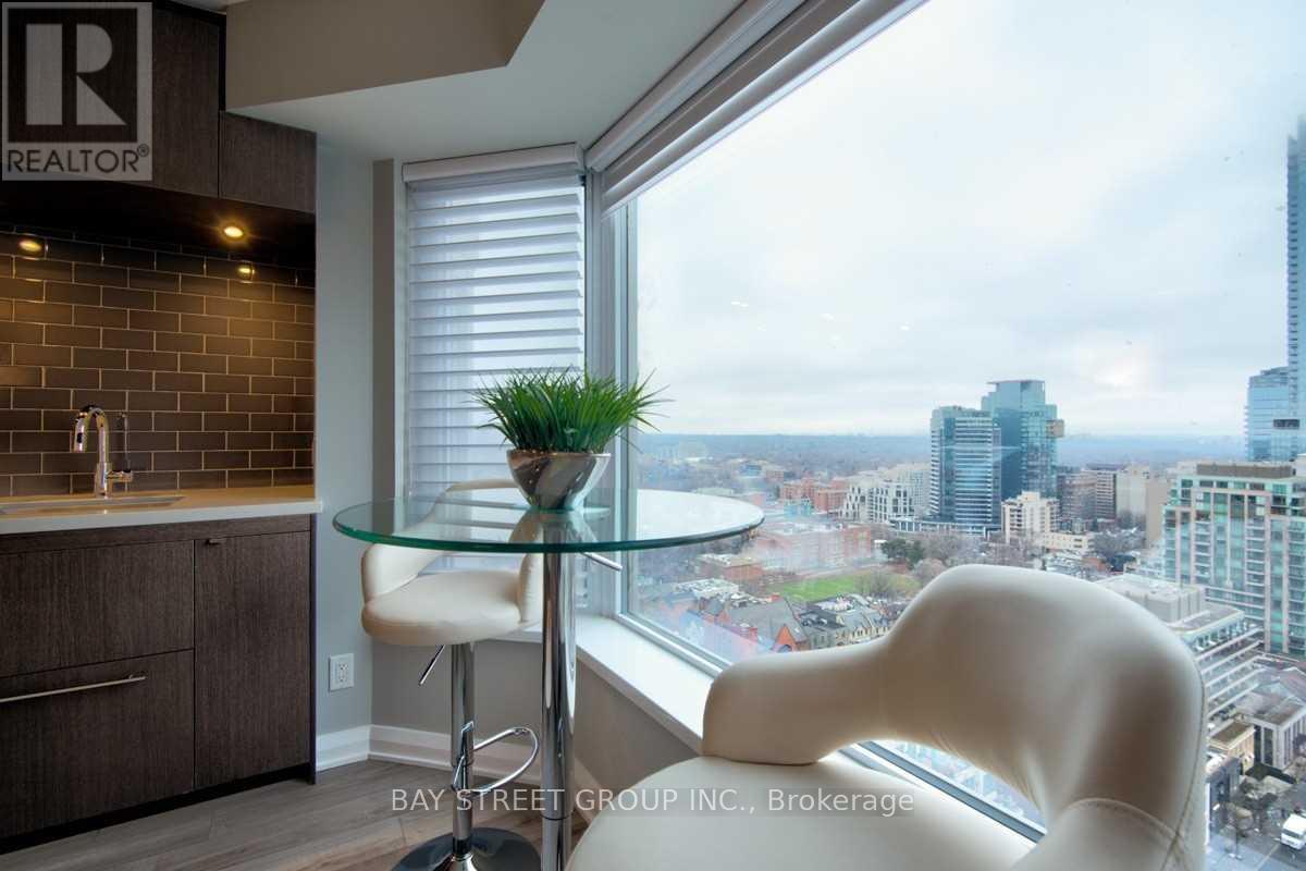 1905 - 155 Yorkville Avenue, Toronto, Ontario  M5R 1C4 - Photo 7 - C12884334