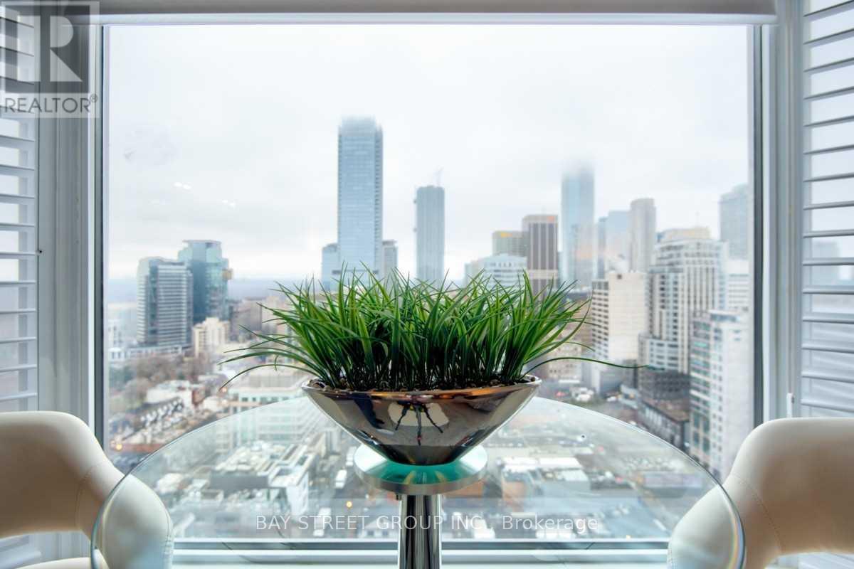 1905 - 155 Yorkville Avenue, Toronto, Ontario  M5R 1C4 - Photo 8 - C12884334