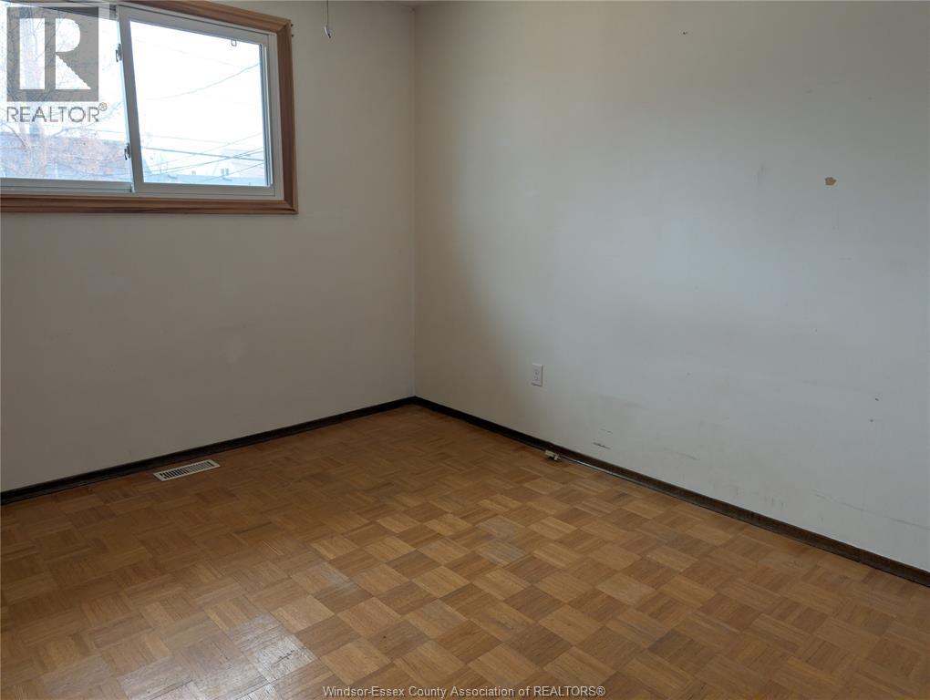 1146 California, Windsor, Ontario  N9B 2Z9 - Photo 9 - 26005353