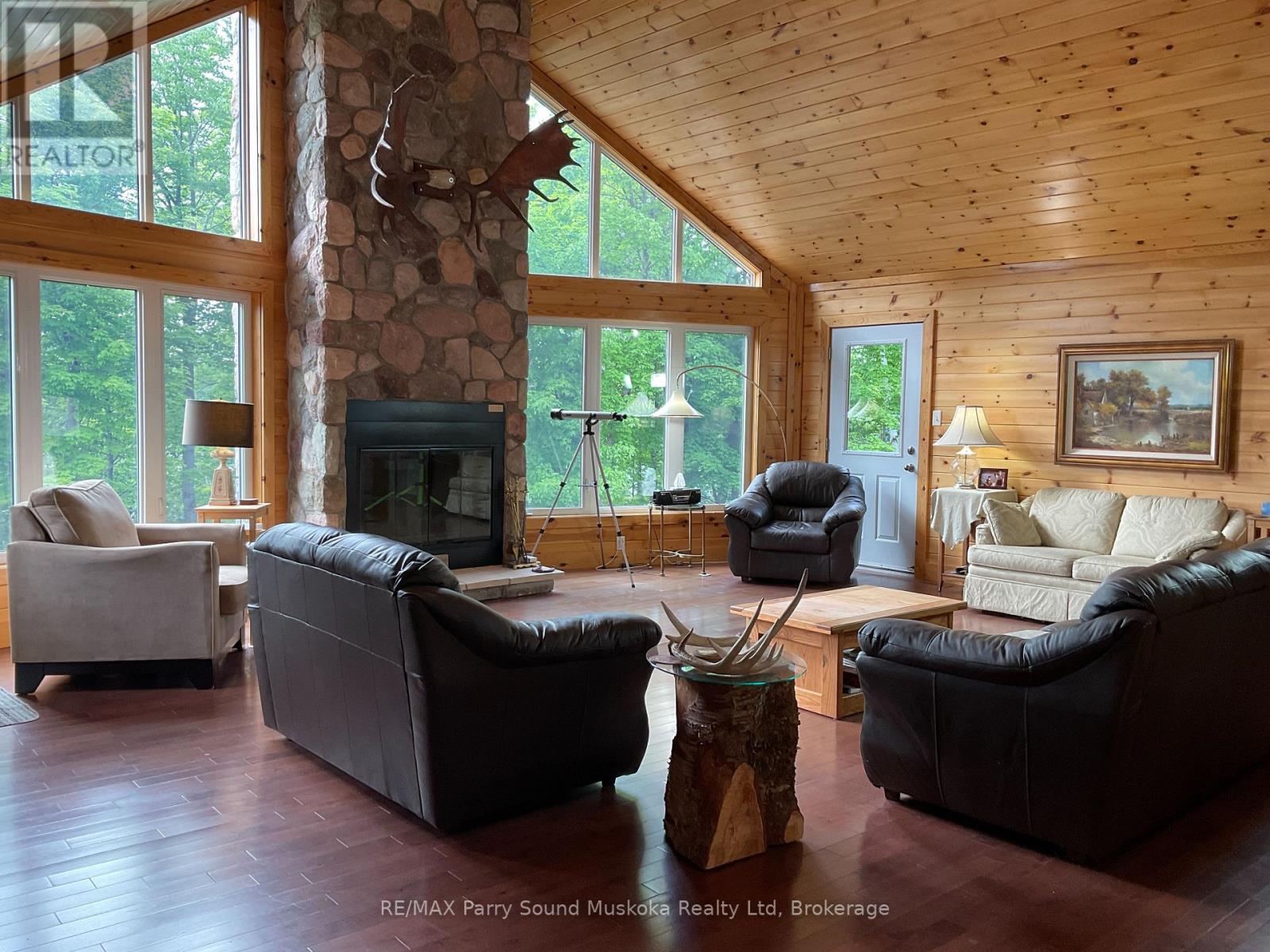 1990 North Road, Parry Sound Remote Area, Ontario  P0H 1S0 - Photo 16 - X12884310