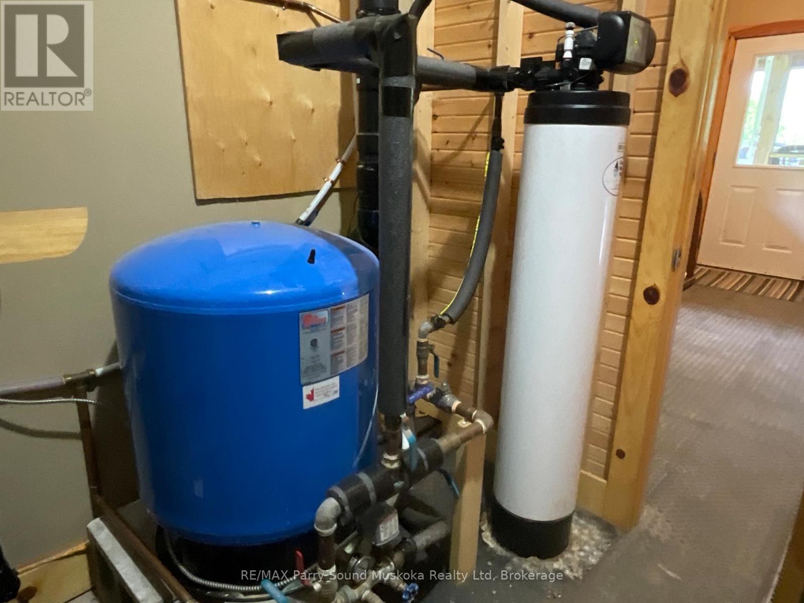 1990 North Road, Parry Sound Remote Area, Ontario  P0H 1S0 - Photo 25 - X12884310