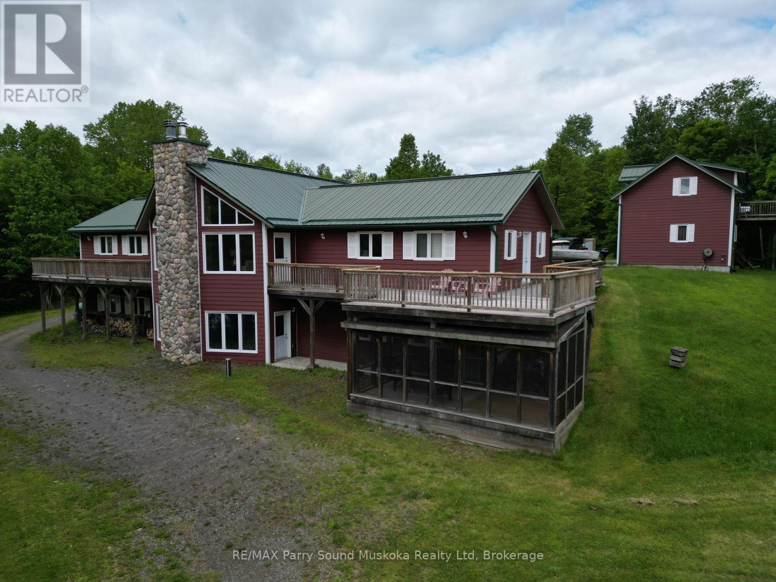 1990 North Road, Parry Sound Remote Area, Ontario  P0H 1S0 - Photo 3 - X12884310